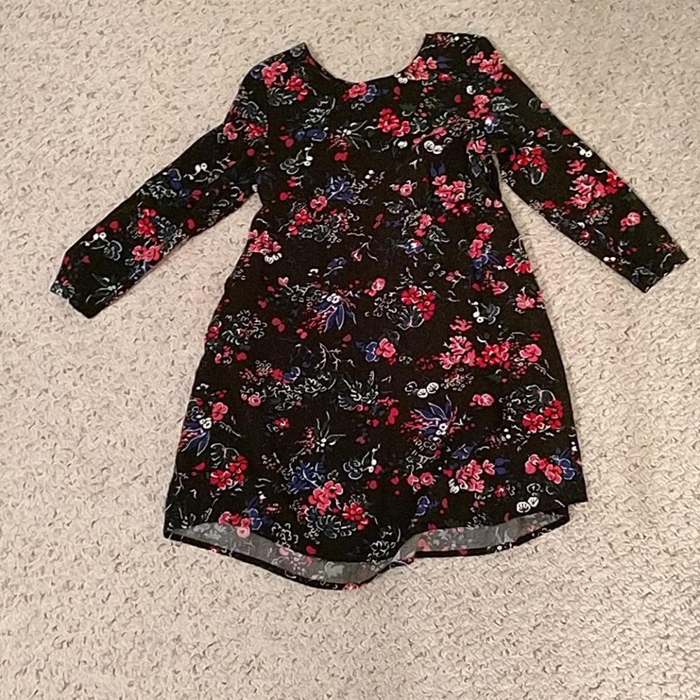 Girls floral dress!